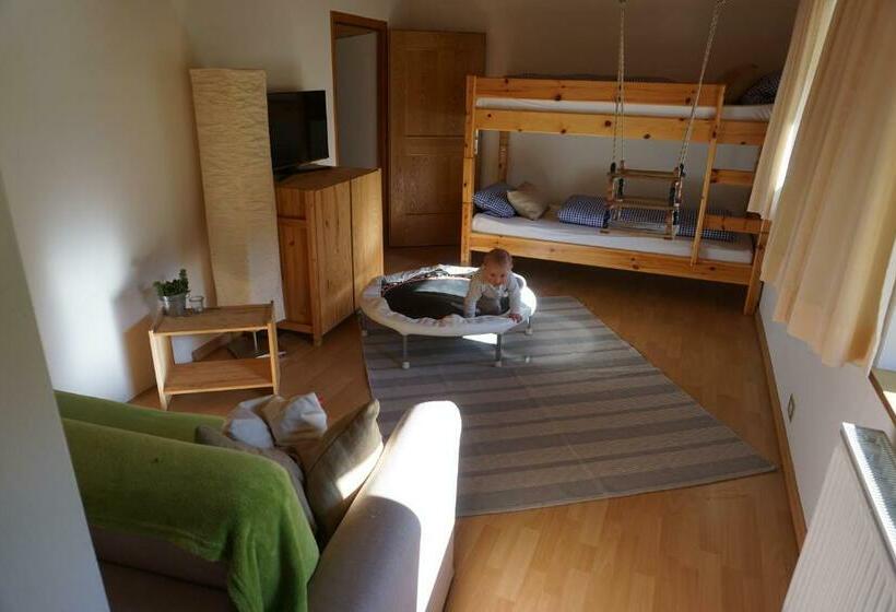 Апартаменты 2 Спальни, Buehlerhof Agriturismo, Obst &weingut, Urlaub Mit Hund, Pferde, Bauernhof, Brixen