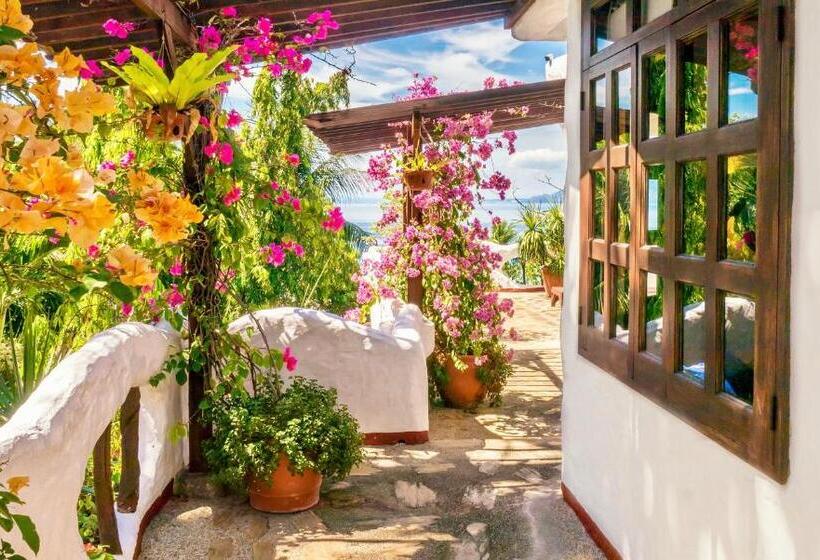 Люкс, Atlantis Dive Resort Puerto Galera