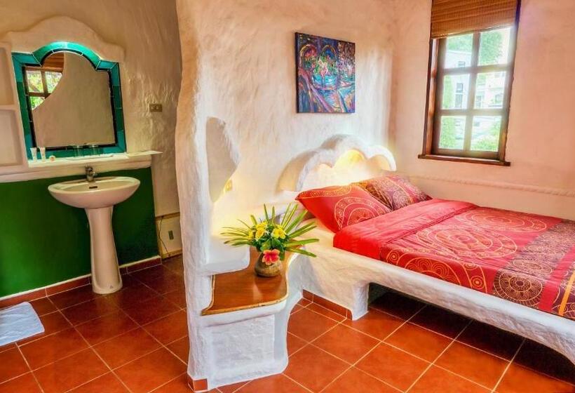 Номер Deluxe, Atlantis Dive Resort Puerto Galera