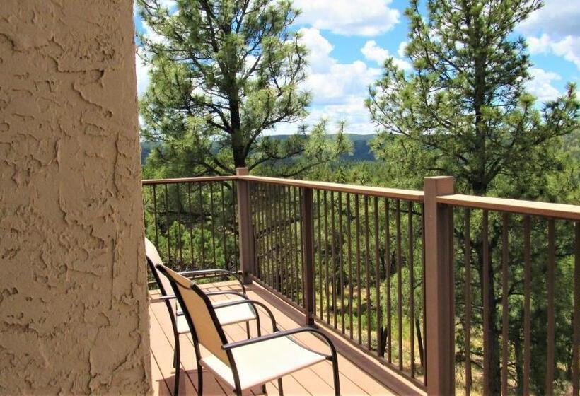 דירת חדר, High Sierra Condominiums