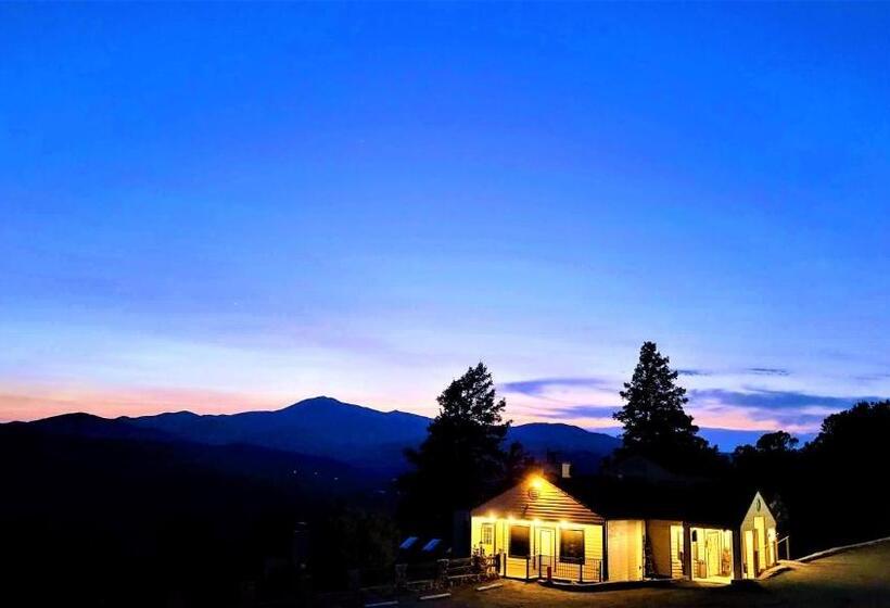 דירת חדר, High Sierra Condominiums