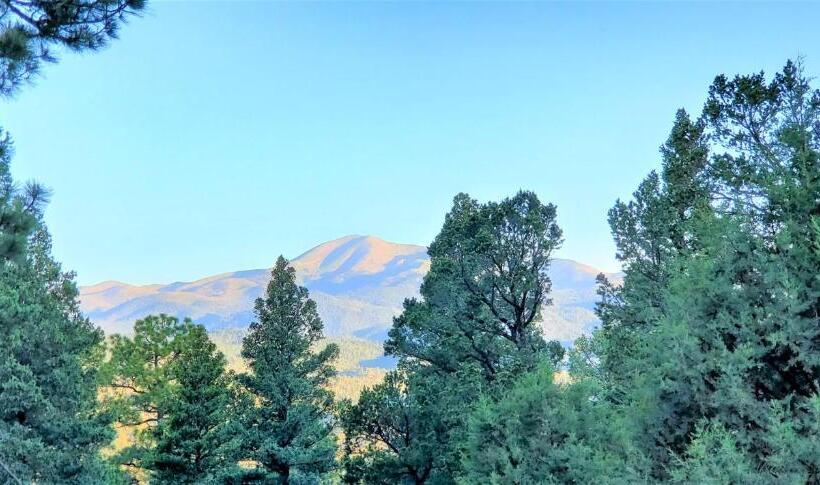דירת שני חדרים, High Sierra Condominiums