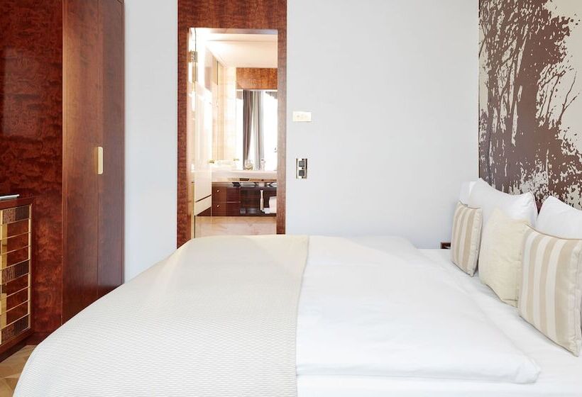 Апартаменты Executive 1 Спальня, Living Hotel De Medici
