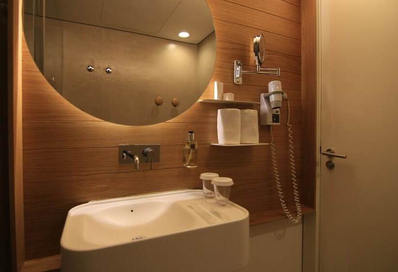 اتاق خانوادگی, My Story Hotel Rossio