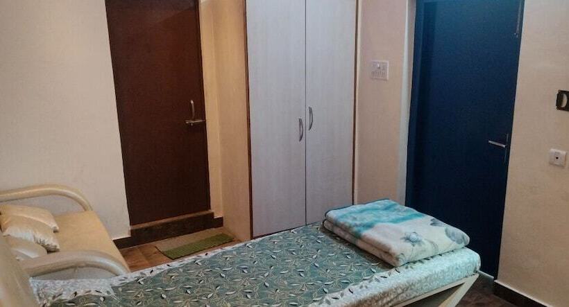 חדר דלוקס, Rahul Guest House