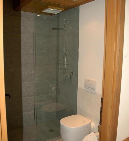 استودیوی استاندارد, Pietre Gemelle Resort