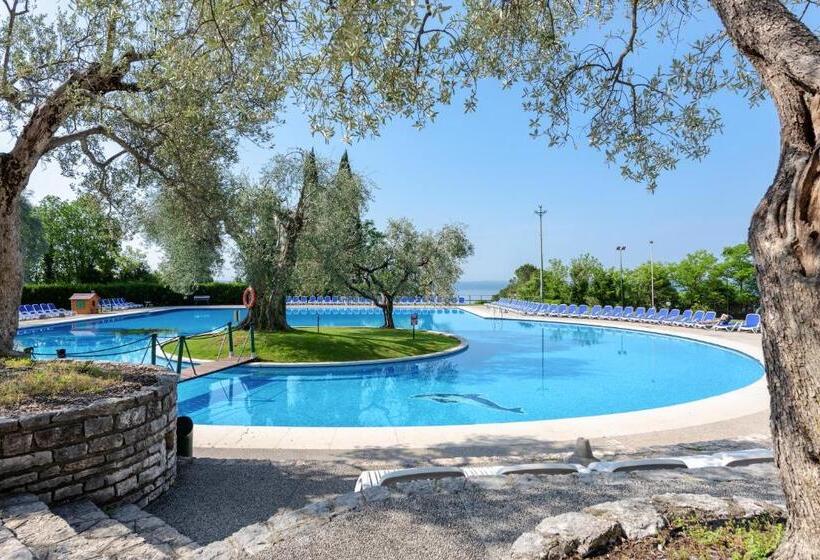 标准平房, Residence Parco Del Garda