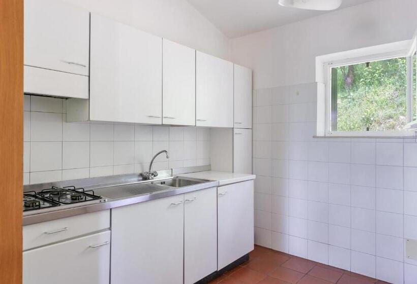 标准平房, Residence Parco Del Garda