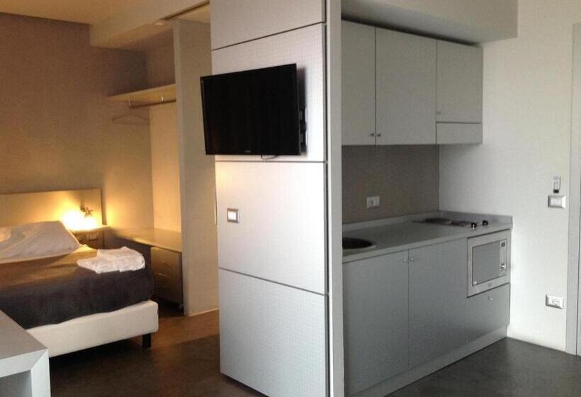 Студия Стандарт Вид на Море, Bell Suite