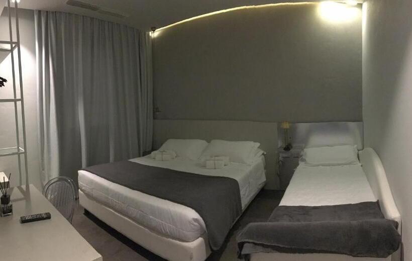 Номер Стандарт Трехместный, Bell Suite
