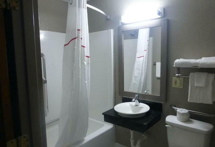 Номер Superior, Red Roof Inn Greencastle South   Cloverdale