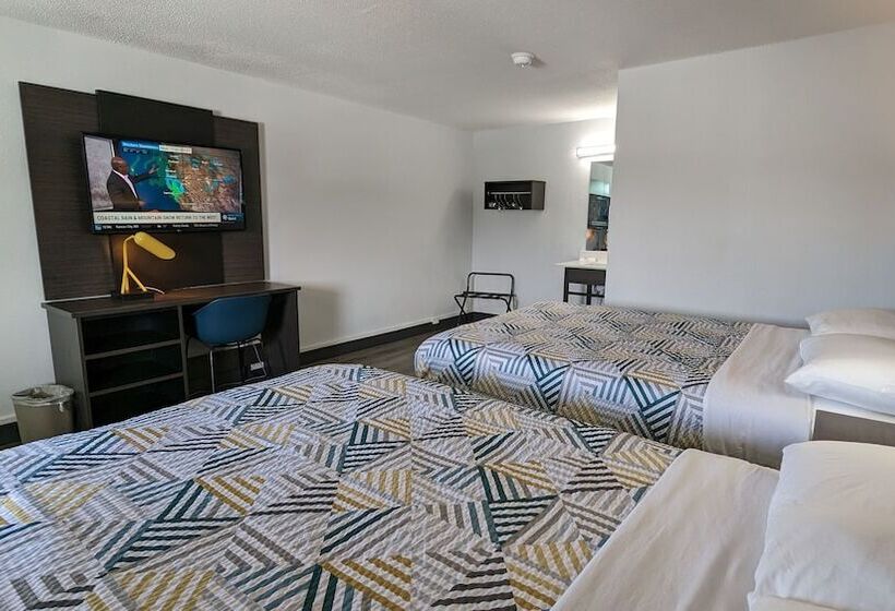 Номер Стандарт 2 Двуспальные Кровати, Motel 6 Leominster, Ma