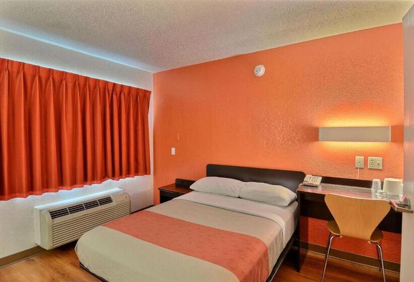 Номер Deluxe, Motel 6tewksbury, Ma  Boston