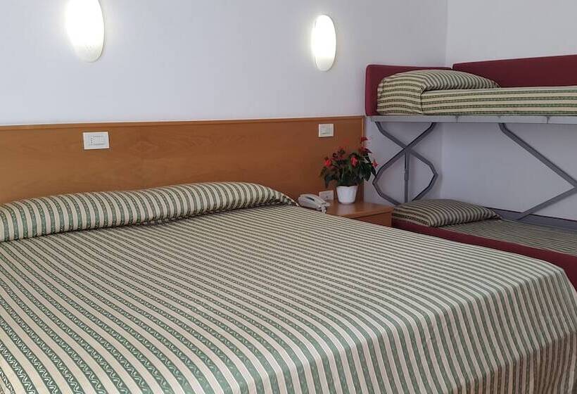 Четырехместный Номер Superior, Casa Santa Maria