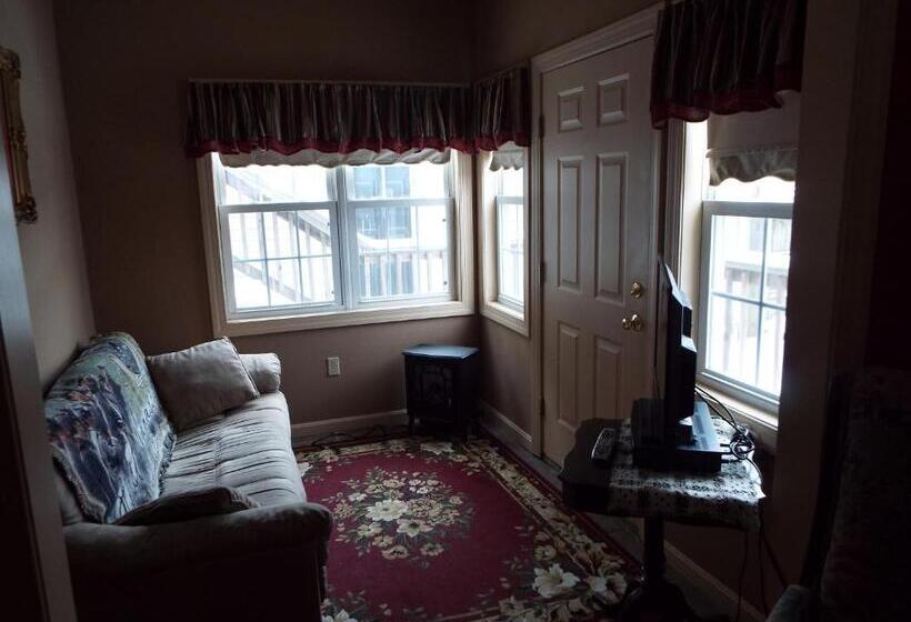 חדר סטנדרט לארבעה, The Tillie Pierce House Inn