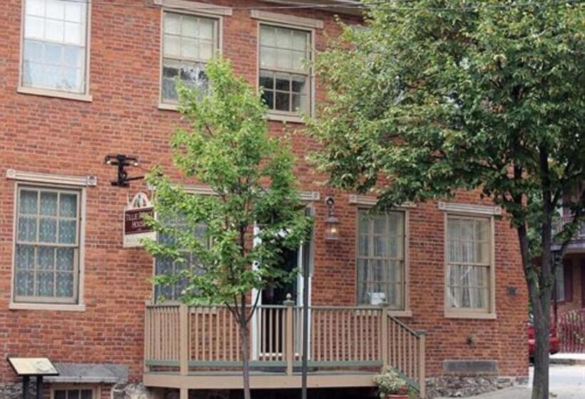 Номер Стандарт Трехместный, The Tillie Pierce House Inn