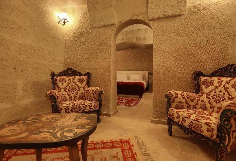 سوییت, Grand Cave Suites