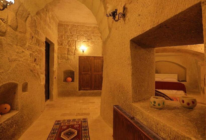 سوئیت کلاسیک, Grand Cave Suites