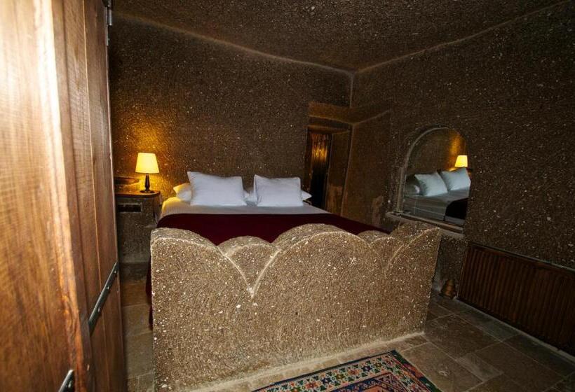 سوییت, Grand Cave Suites