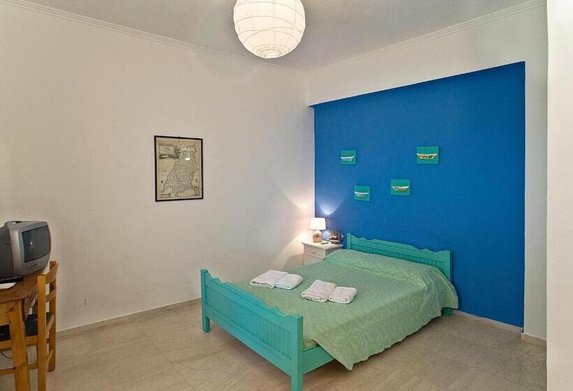 إستوديو قياسى مطل على البحر, Villa Magemenou