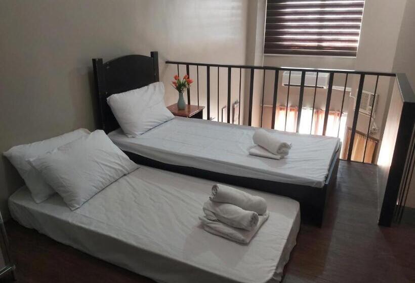 سوئیت با بالکن, Affordable Tagaytay Monteluce 2 Br Loft With Pool 81