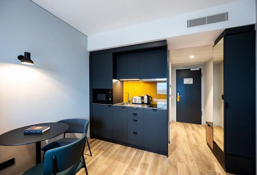 Студия Стандарт, Staycity Aparthotels Frankfurt Airport