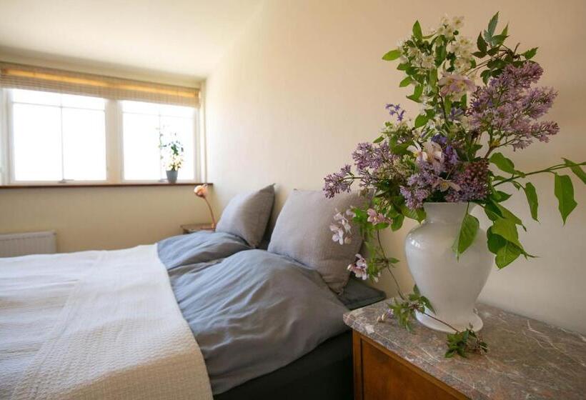 Номер Стандарт Совместная Ванная, Avalonbnb