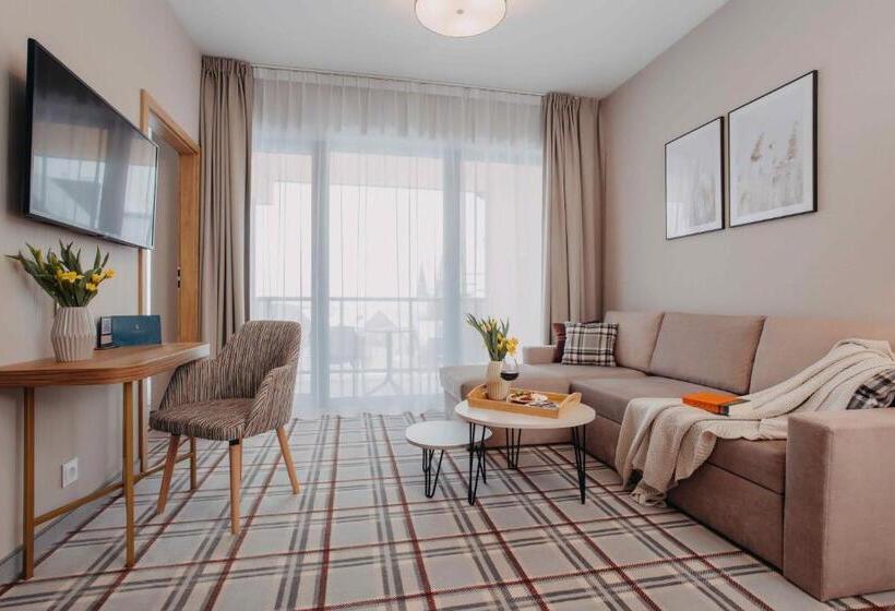 Appartement 1 Chambre avec Terrasse, Green Adults
