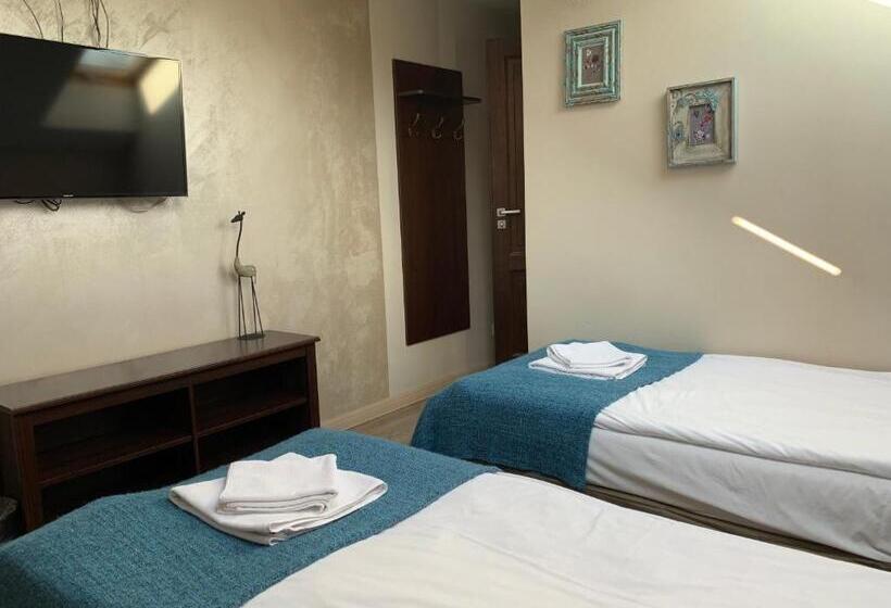 اتاق اکونومی, Grono Apartamenty