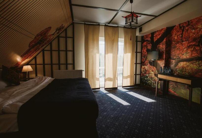 Четырехместный Номер Стандарт, Via Villa
