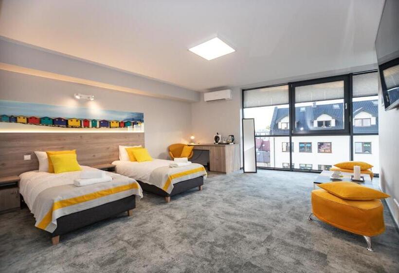 豪华三人间, Apartamenty Elitmat