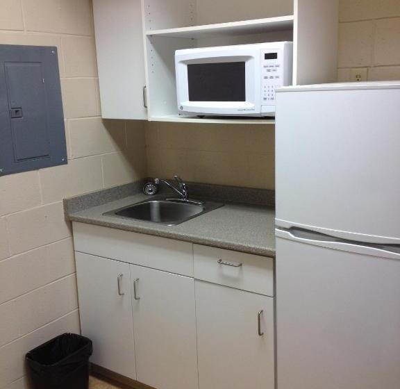 침실 2개 스위트, Residence & Conference Centre   Sudbury North