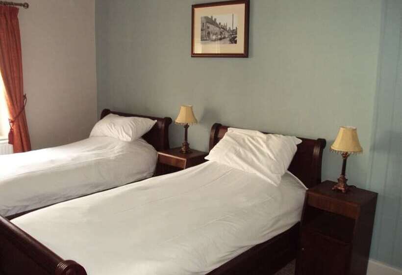 Номер Стандарт, The George Inn