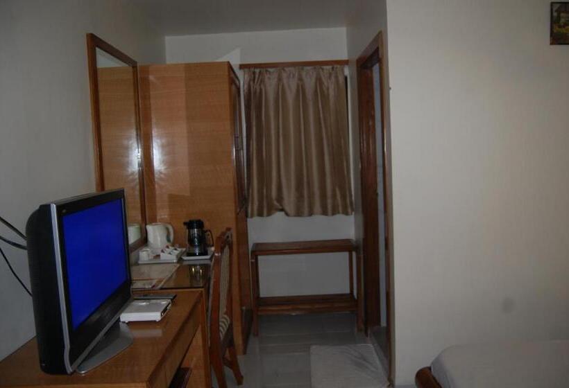 Quarto Deluxe, Vice President