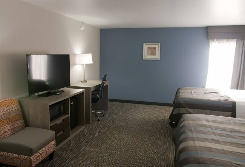Люкс, Wingate By Wyndham Louisville Airport Expo Center