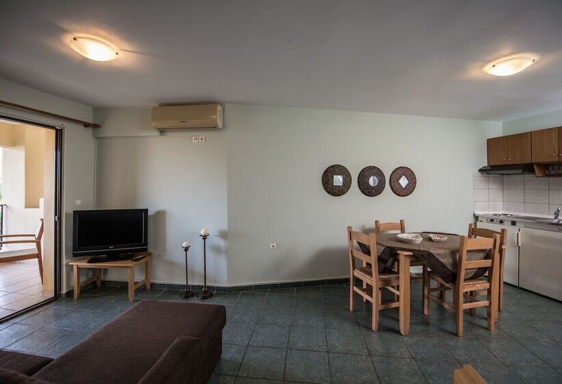 سوییت خانوادگی, Mirtilos Studios & Apartments