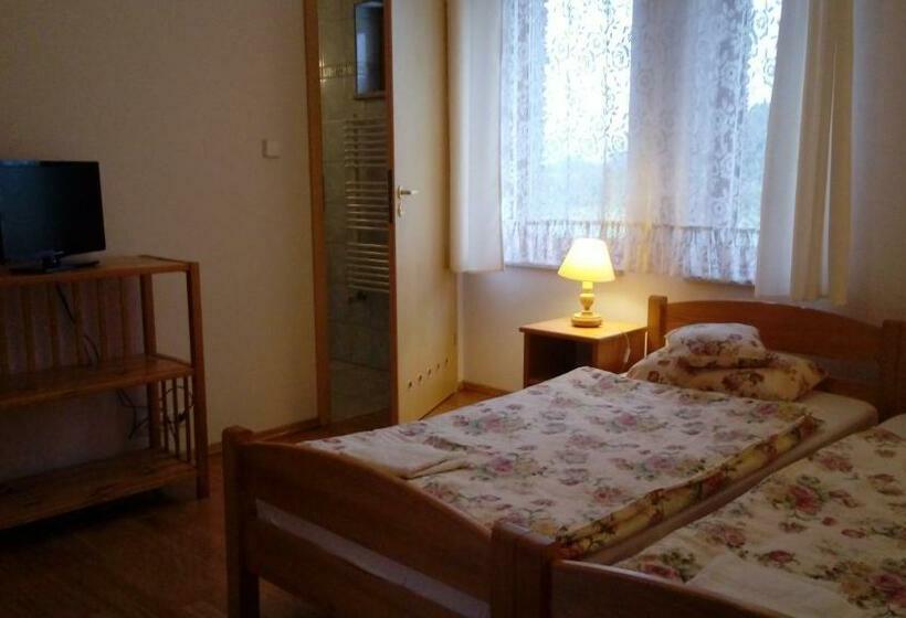 Номер Стандарт, Gospodarstwo Agroturystyczne Pensjonat Sad