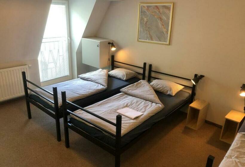 غرفة ديلوكس ثلاثية, Bemma Apart Hostel