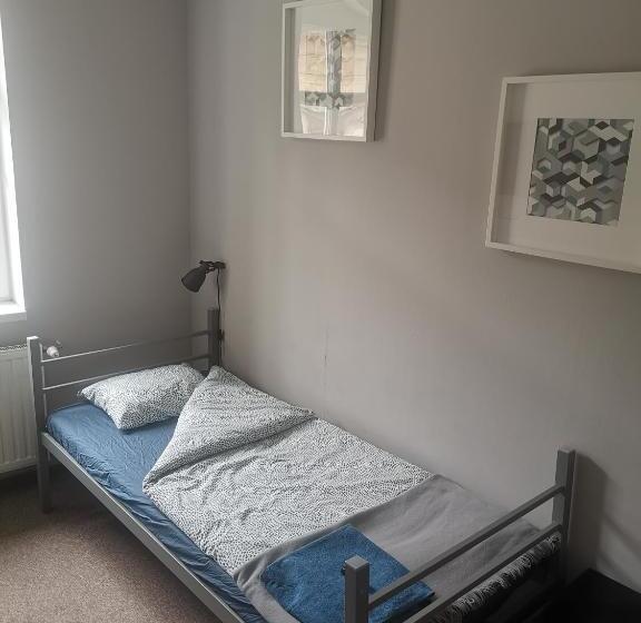 غرفة قياسية فردية حمام مشترك, Bemma Apart Hostel
