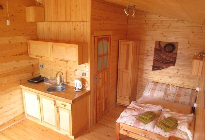 Номер Deluxe, Chatka Włóczykija