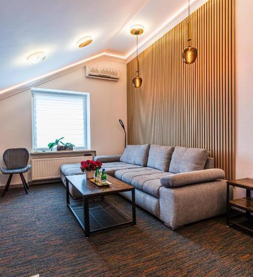 Студия Superior, Glamour   Restaurant & Spa