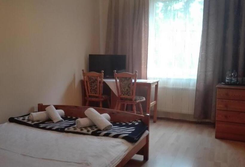 Номер Стандарт, Restauracja   Hotel Nova