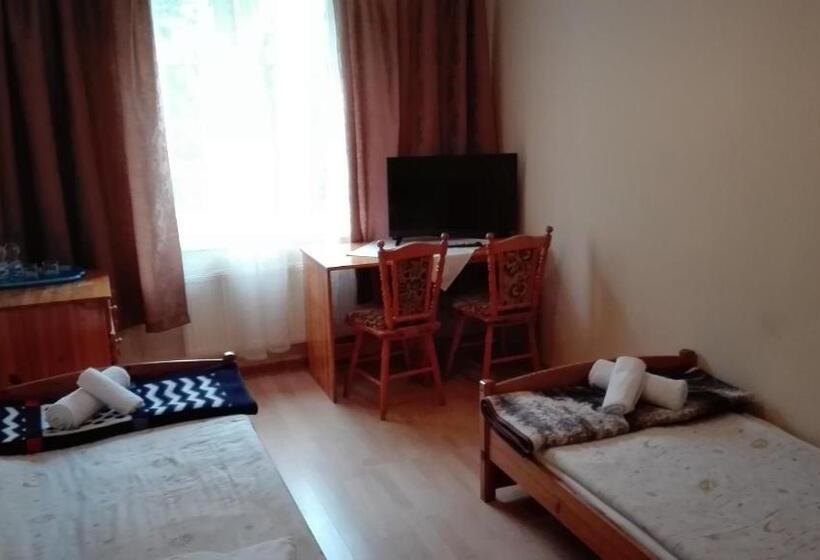 Номер Стандарт, Restauracja   Hotel Nova