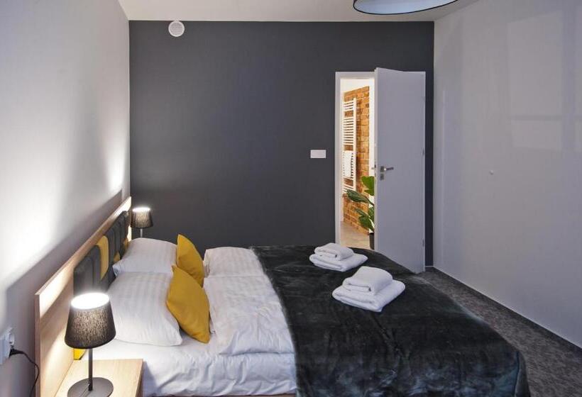 آپارتمان 1 خوابه با تراس, Apartamenty Gostyń