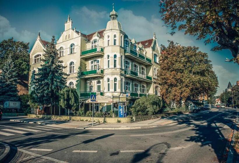 Номер Economy, Dom Zdrojowy Amber