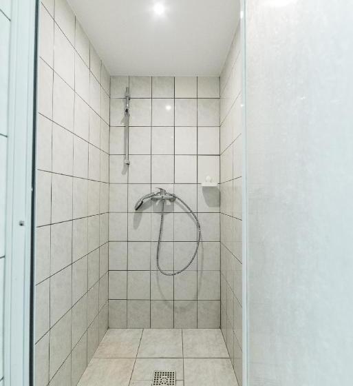 سرير فى غرفة مشتركه, Hostel Filip 2