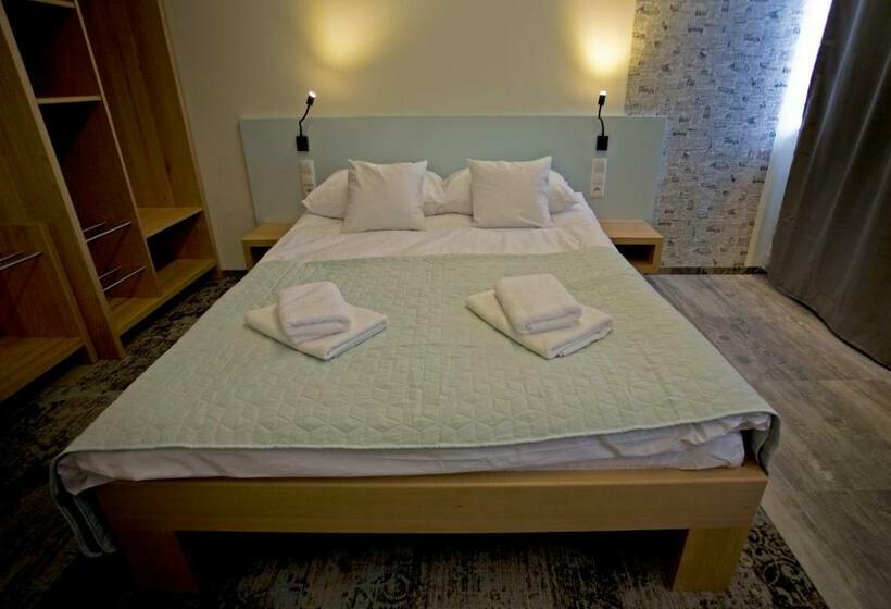 Номер Стандарт, Motelik Grosar Gorlice