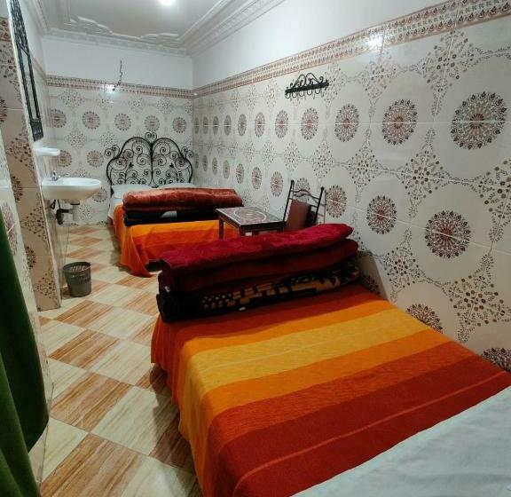 Chambre Quadruple Standard Salle de Bains Commune, Medina