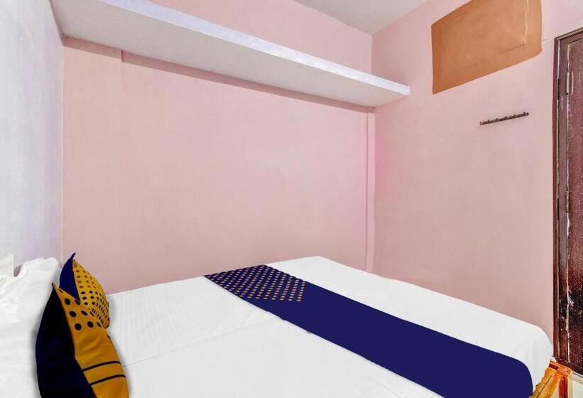 三人经典房间, O Suhas Residency