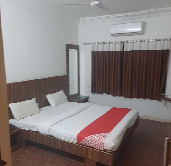 Трехместный Номер Классика, Spot On 80793g Abhay Guest House
